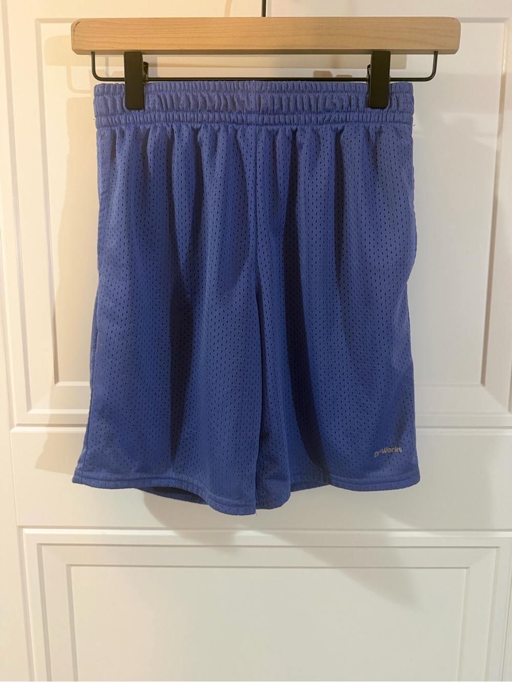 Athletic Works boys Blue Mesh Athletic Shorts youth L